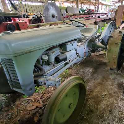 Tractor - Ford, Model 9N, Year 1941