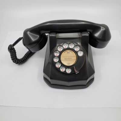 Telephone, Model AE 34 Monophone