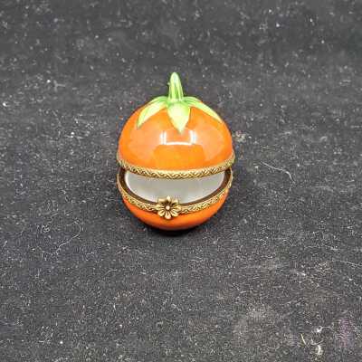 Thimble Case - AKU