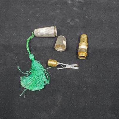 Thimble Case - I