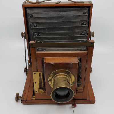 Camera, Folding
