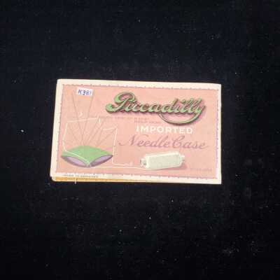 Needle Book - K0381