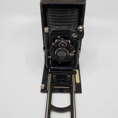 Camera, Folding