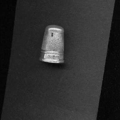 Thimble 1677