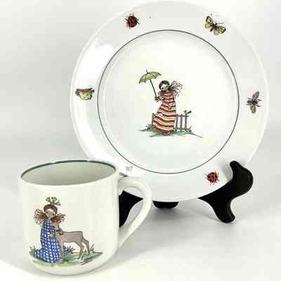 Arabia Finland child’s breakfast set.: Arabia china images: Wiscasset Vintage, ebay.com.