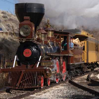 A V&T engine displaying the red and black paint seen in Wert’s composition.: Image: rail.pictures.com