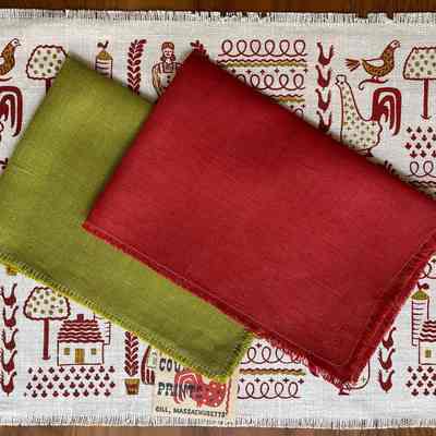 Placemat with possible matching solid color napkins.