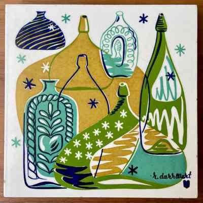 Tile: Bottles T-10