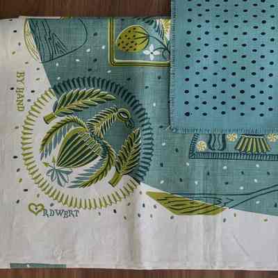 Placemat/napkin with “Some Buttermolds” tablecloth.: PKM collection.