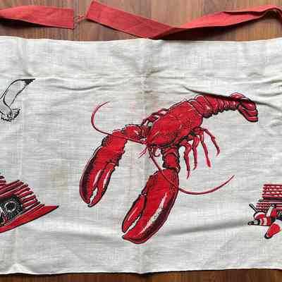 Kitchen, Apron: Red Lobster (TK)