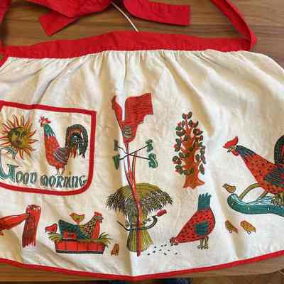 Matching apron: Good Morning 326.: PKM collection.