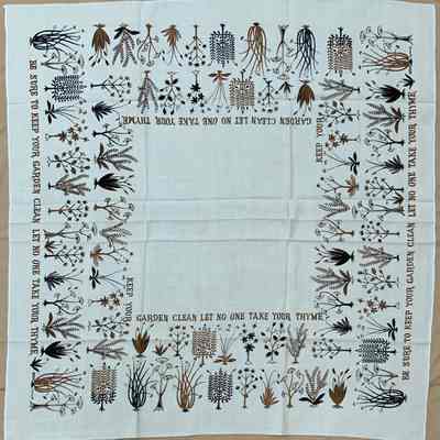 Tablecloth: Herbs 450, Brown/Black on Tan, 52”x52”