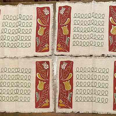 Placemat set; see “Placemat Sets” entries.