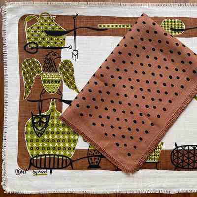 Placemat: Calico Kitchen 130, Brown Spice