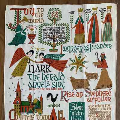 Christmas Songs 221 towel/wallhanging/runner, c.1955.: Collection of PKM.