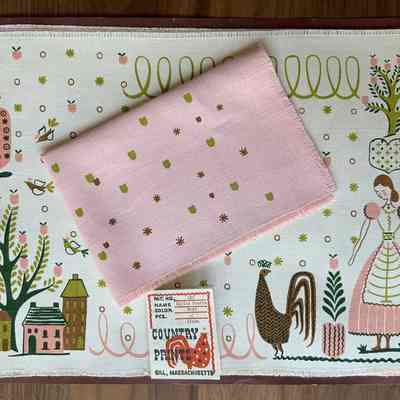 Matching placemat set: Calico Hearts 128 in Rose.: PKM collection.