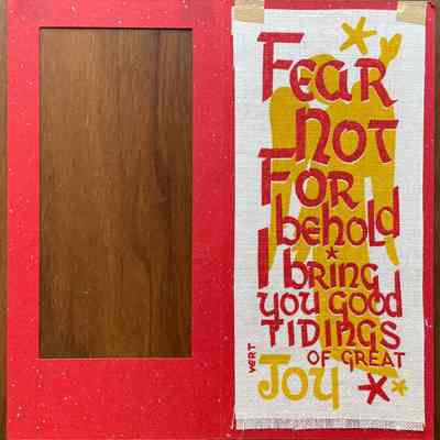 Notecard open, interior.