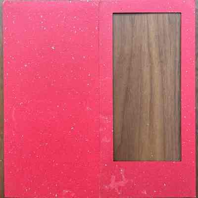 Notecard open, exterior.