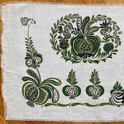 Runner: Tole 202, Green