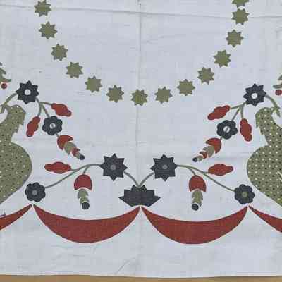 Repeat on half of tablecloth.