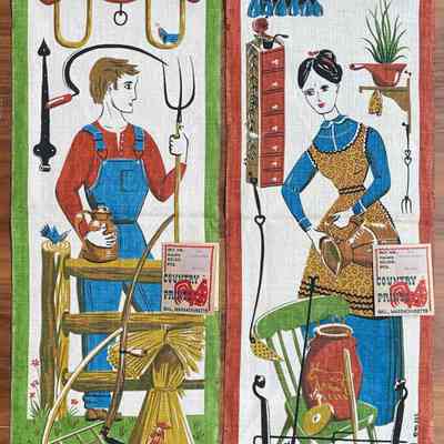 Country Woman 263, right, is a pair with Country Man 262.