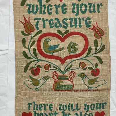 Matching Plowshares Kitchen Pockets wallhanging; see “Plowshares”.: Gill Historical Commission collection. Image: Michael J. Dawson