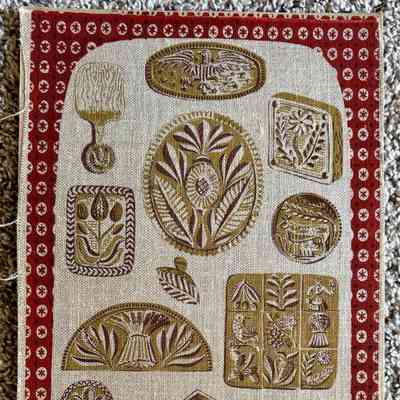 Print: Buttermolds 917 (TK), Red