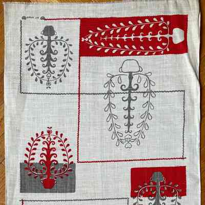 Towel, Wallhanging: Remember 205 (TK)