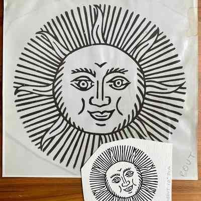 Sun art with enlargement. Enlargement diameter: 10”.