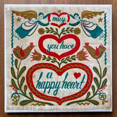 Tile: Happy Heart 530, with beige underlay