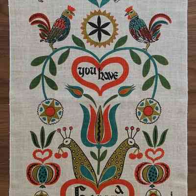 Matching towel/wallhanging: Happy Heart U220.: PKM collection.