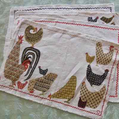 Matching placemat set: Calico Morn (TK), c.1953; see “Placemat Sets”.: Image: Kate Albright, backtothe60s, Etsy.com