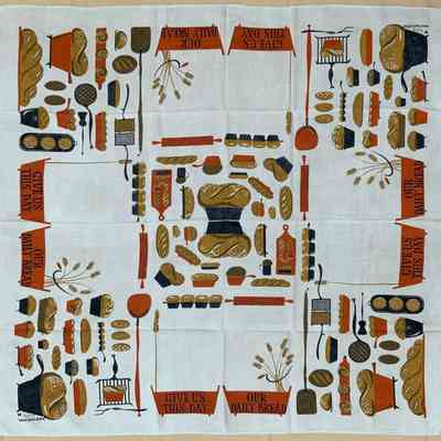 Matching tablecloth (luncheon square), c.1954.: PKM collection. Image: PKM.