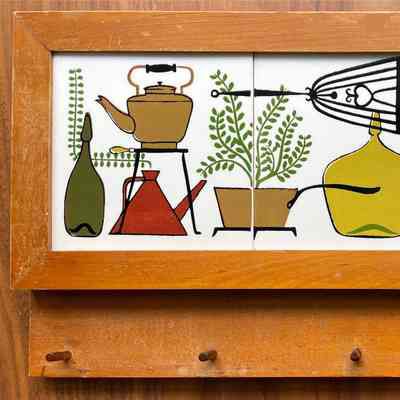 Tile, Spoon Rack: Friendly Kitchen (TK)