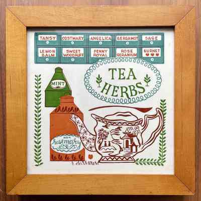 Tile, Framed Single: Tea Herbs T-13 in Natural Birchwood Frame