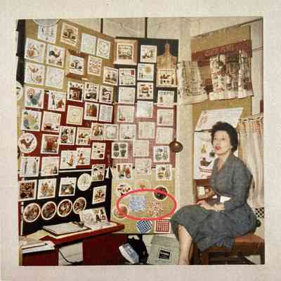Transferware (TK) tiles shown in a Country Prints trade show booth, c.1964.: Collection of Sara Leeper. Image: Courtesy of Sara Leeper.