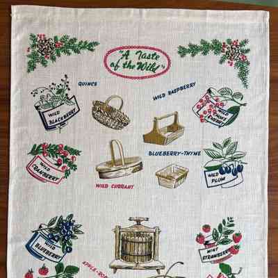 Towel, Wallhanging: Freedom Acres 276