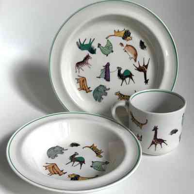 “Zoo” breakfast set. Plate ID# 10-1, bowl 1-63, and mug 3-62.: PKM collection.