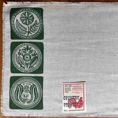 Placemat with Country Prints product tag.