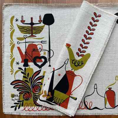 Placemat: Yankee Doodles 112, c.1955, Red