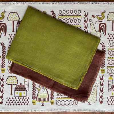 Placemat with possible matching solid color napkins.