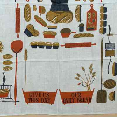 Repeat on half of tablecloth.