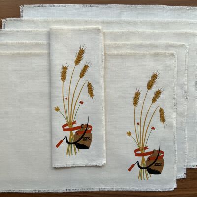 Six napkins.