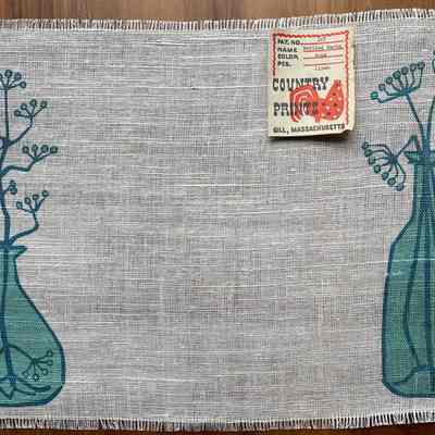 Placemat with Country Prints product tag.