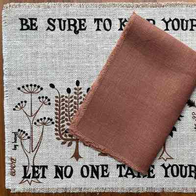 Placemat: Garden 147, Brown and Black on Tan