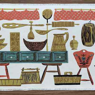 Matching table runner: Country Kitchen 224; see “Table Runners”.
