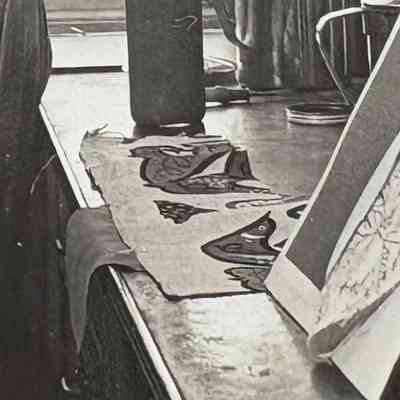This is likely the print for this Country Pokes bag.: Cropped from photo below. Collection of Sara Leeper.