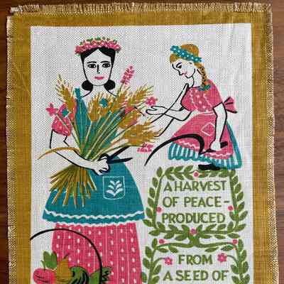 Gift Greeting: Pastel, Poor Richard’s, Peace 331 (TK)