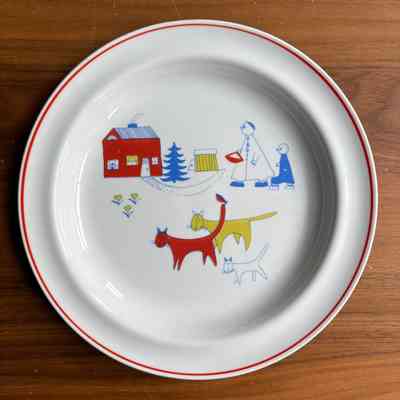 Plate.