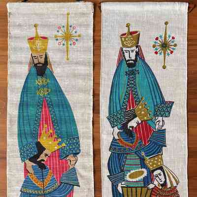 The earlier Three Kings 344 wallhanging, left, with the mid-1960’s Plowshares Three Kings 706.: PKM collection.